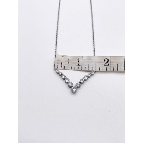 JCM Cubic Zirconia Chevron Necklace Silver Tone V Bar Pendant Dainty Layering - Picture 6 of 8